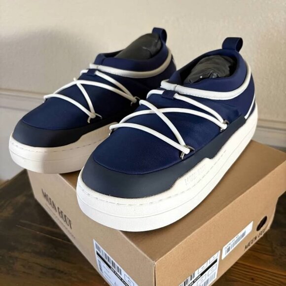 Moon Boots Park Icon Sneaker Women Blue- NIB SZ 10 - Picture 1 of 4